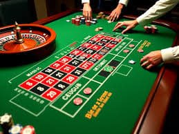 Antarmuka slot dan live dealer di desktop